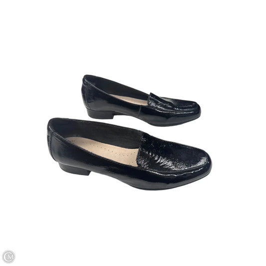 Shoes Flats By Clarks In Black, Size: 9.5