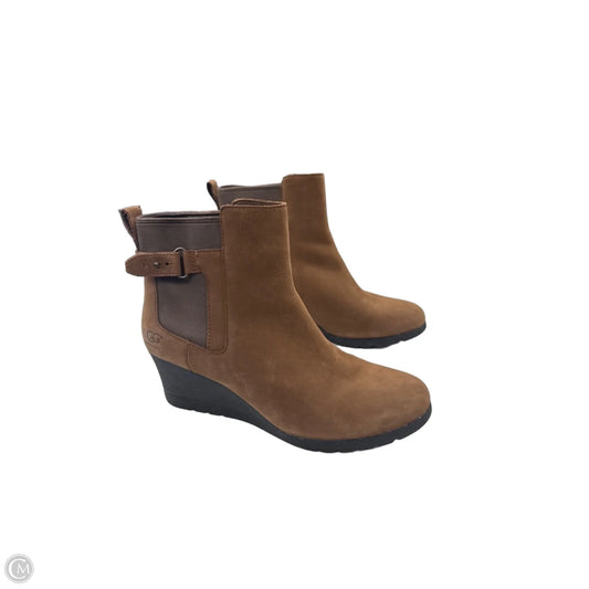 Boots Designer By Ugg In Brown, Size: 10