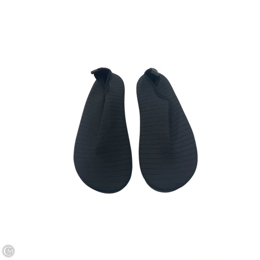 Slippers By Clothes Mentor In Black