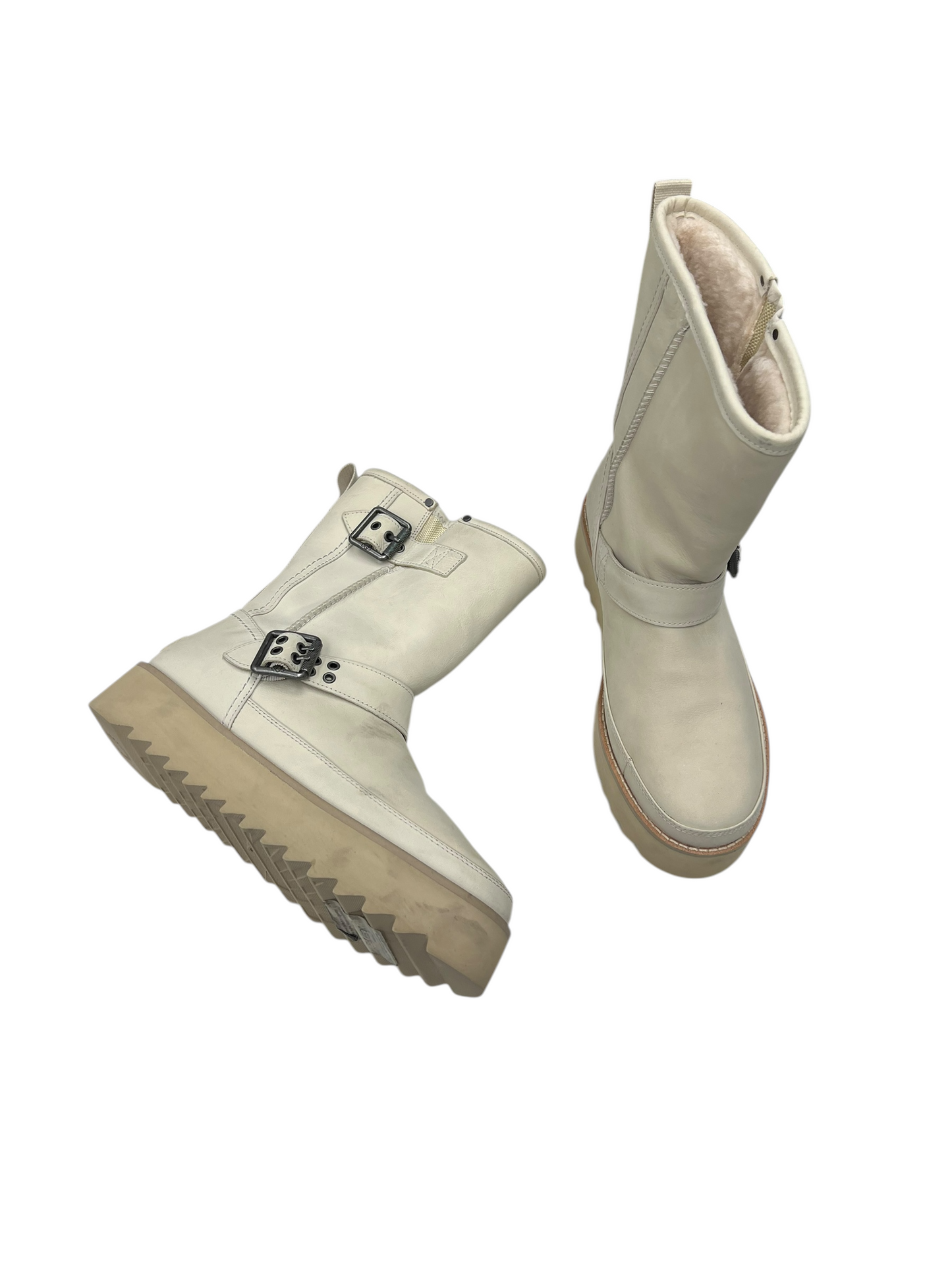 Boots Snow By Ugg In Cream, Size: 10