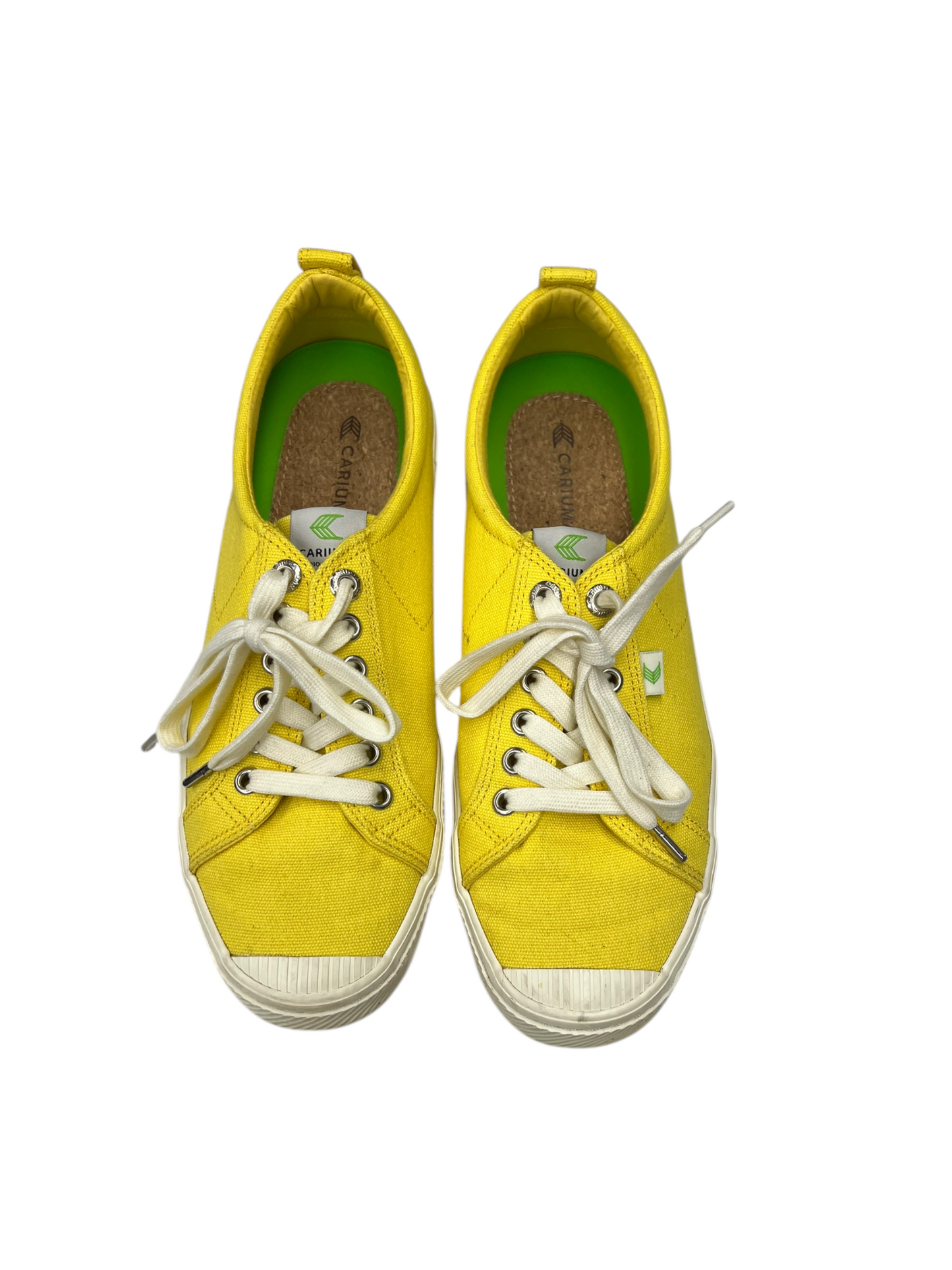 Shoes Sneakers By Cariuma In Yellow, Size: 10
