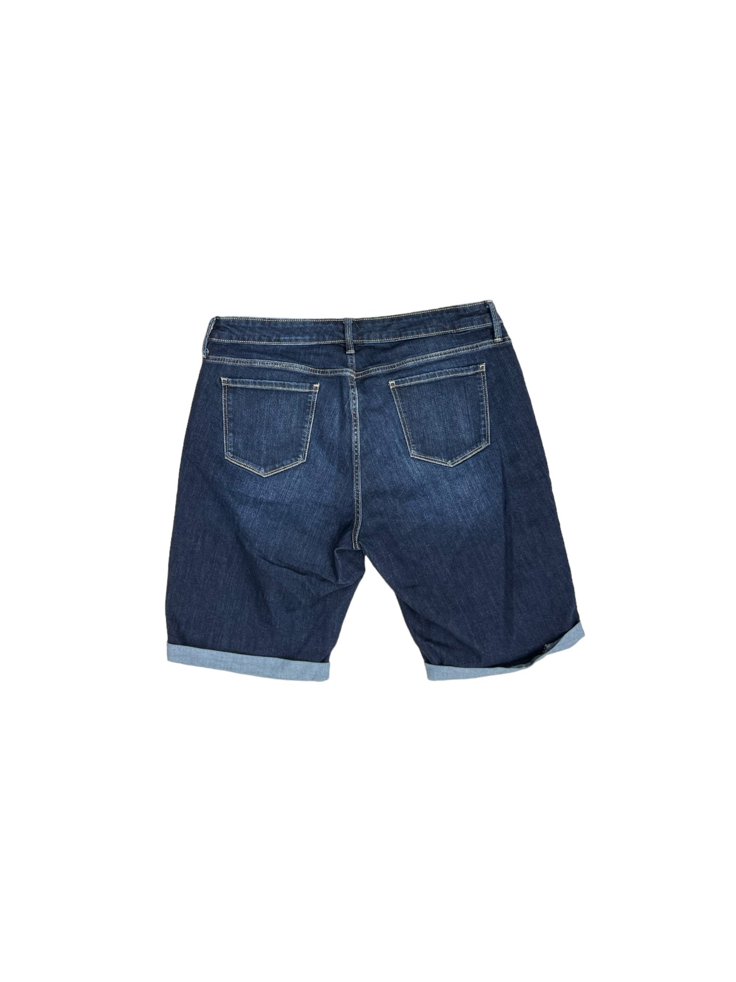 Shorts By St Johns Bay  Size: 18