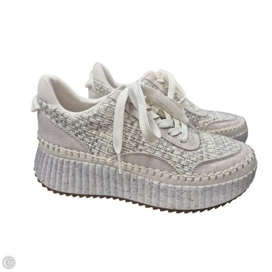 Shoes Sneakers By Universal Thread In Ivory, Size: 8