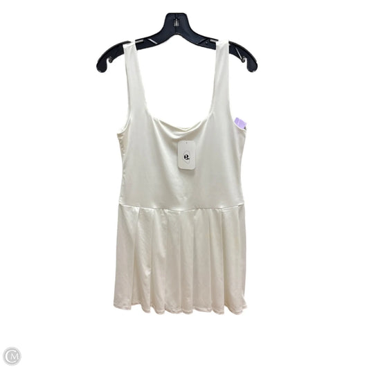 Dress Casual Short By Elodie In White, Size: M