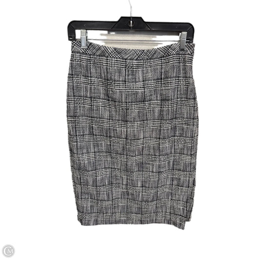 Skirt Midi By Banana Republic In Black & White, Size: 4