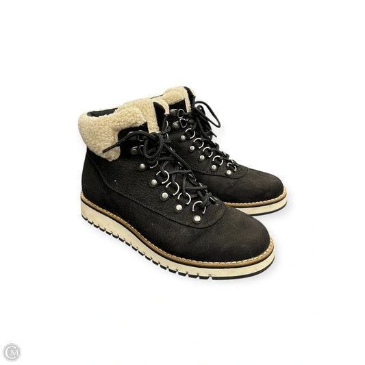 Boots Ankle Flats By White Mountain In Black & Cream, Size: 6.5