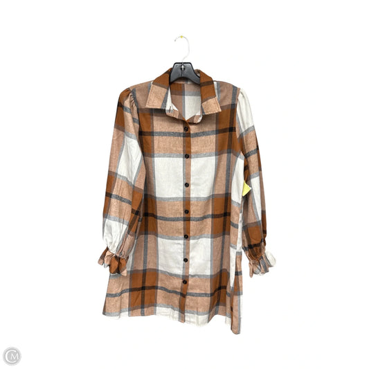 Dress Casual Short By Clothes Mentor In Orange & White, Size: M