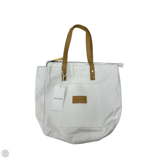 Tote By Clothes Mentor, Size: Medium