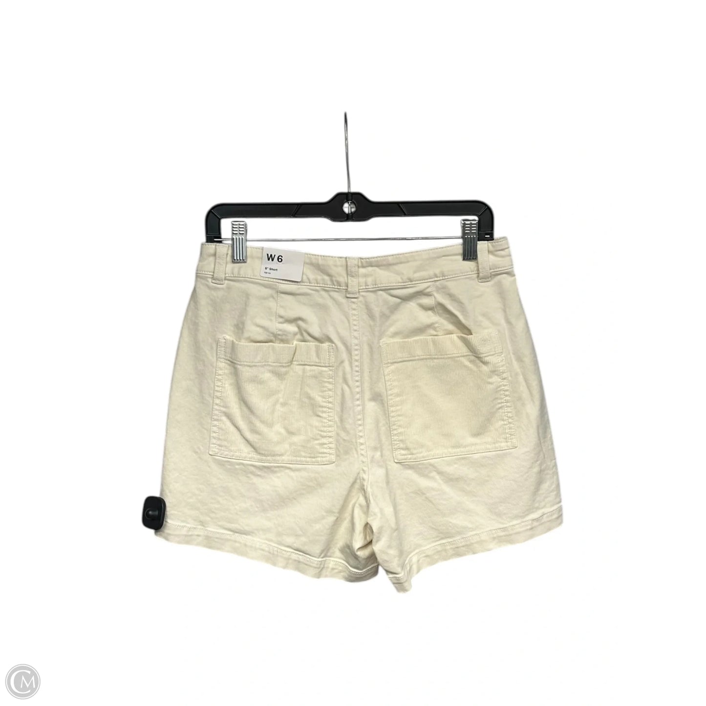 Shorts By Clothes Mentor In Cream, Size: 6