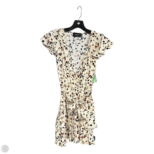 Dress Casual Short By Minkpink In Black & Cream, Size: Xs