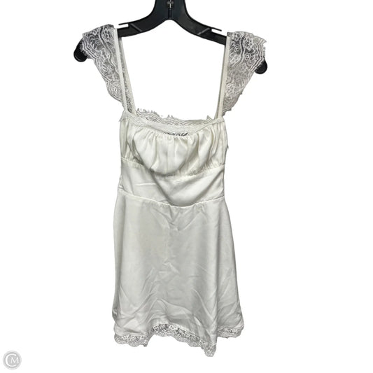 Dress Casual Short By Forever 21 In Ivory, Size: L