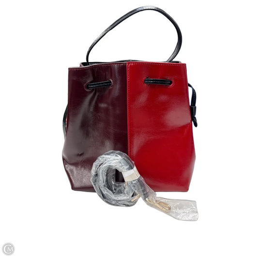 Handbag By Clothes Mentor, Size: Medium