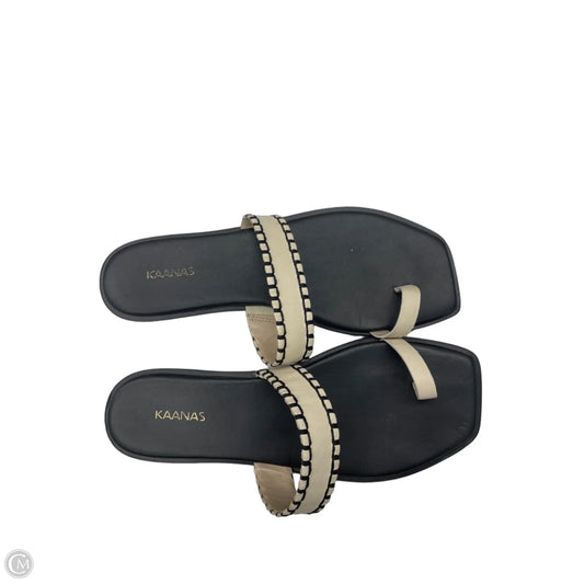 Shoes Flats By Clothes Mentor In Black, Size: 8