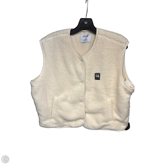 Vest Faux Fur & Sherpa By Old Navy In Cream, Size: M