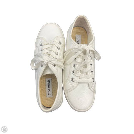 Shoes Sneakers By Steve Madden In White, Size: 8.5