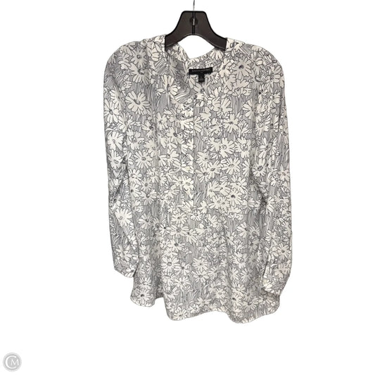 Top Long Sleeve By Banana Republic In Blue & White, Size: L