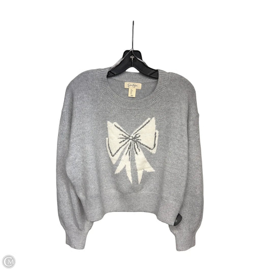 Sweater By Jessica Simpson In Grey, Size: L