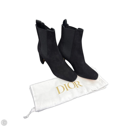 Shoes Luxury Designer By Dior In Black, Size: 6.5