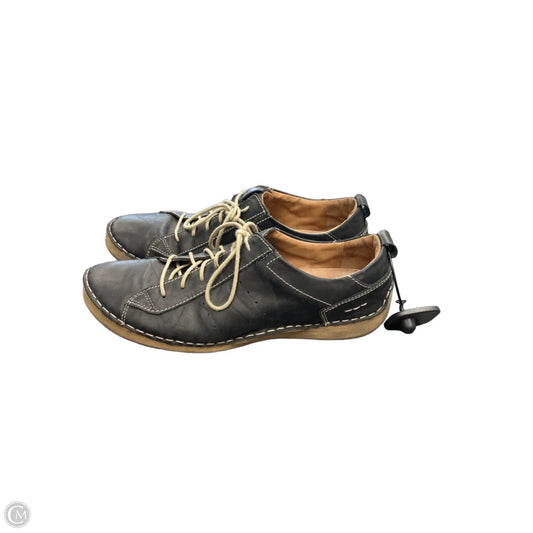 Shoes Athletic By Josef Seibel In Black, Size: 11