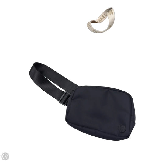 Belt Bag By Clothes Mentor, Size: Small