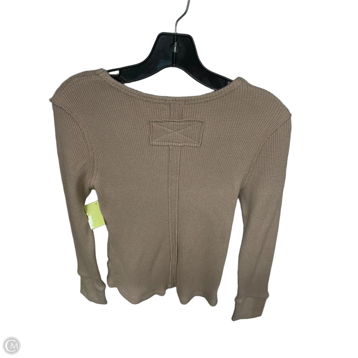 Top Long Sleeve By Clothes Mentor In Tan, Size: M
