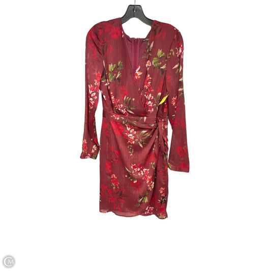 Dress Casual Short By Guess In Red, Size: 10