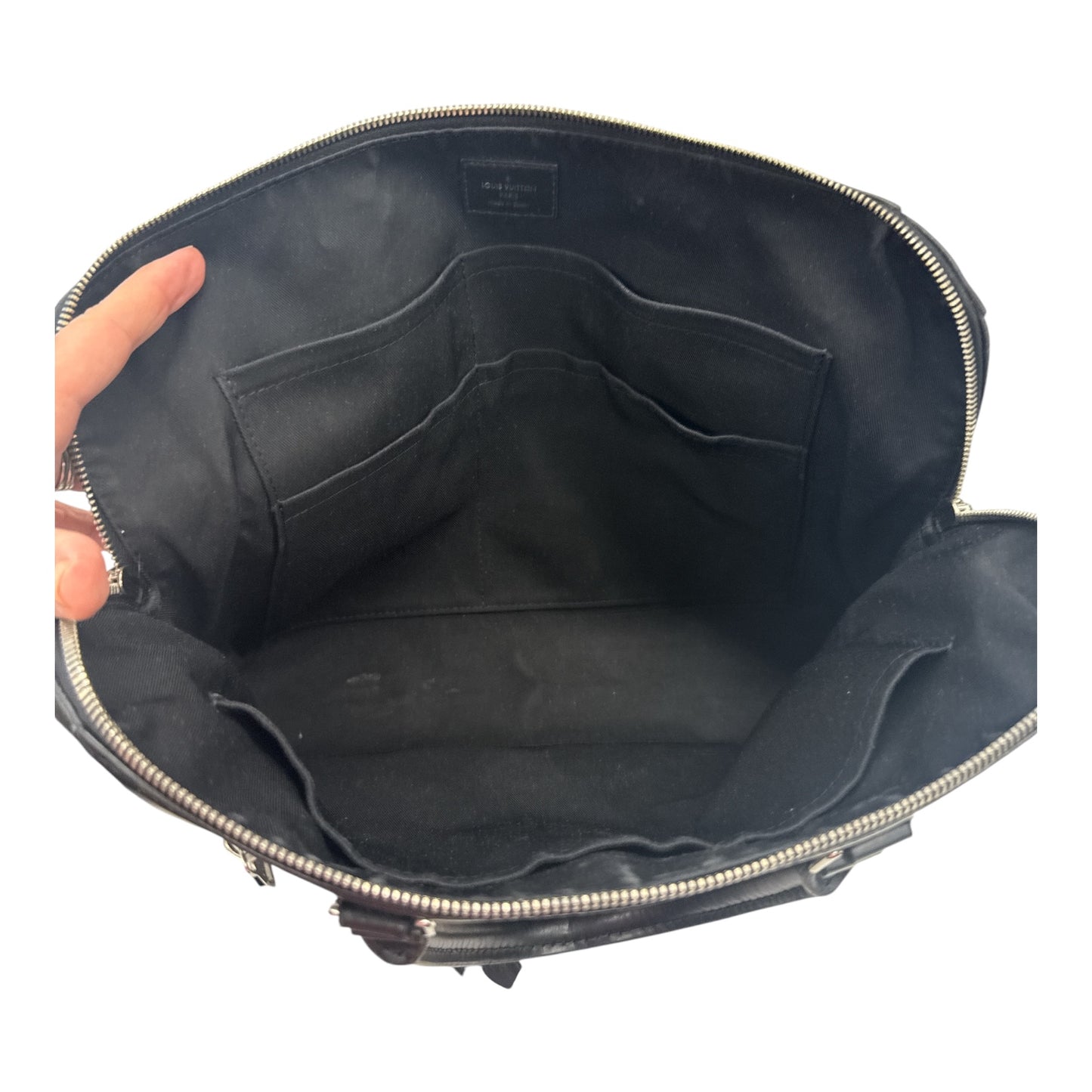 Handbag Luxury Designer By Louis Vuitton, Size: Large