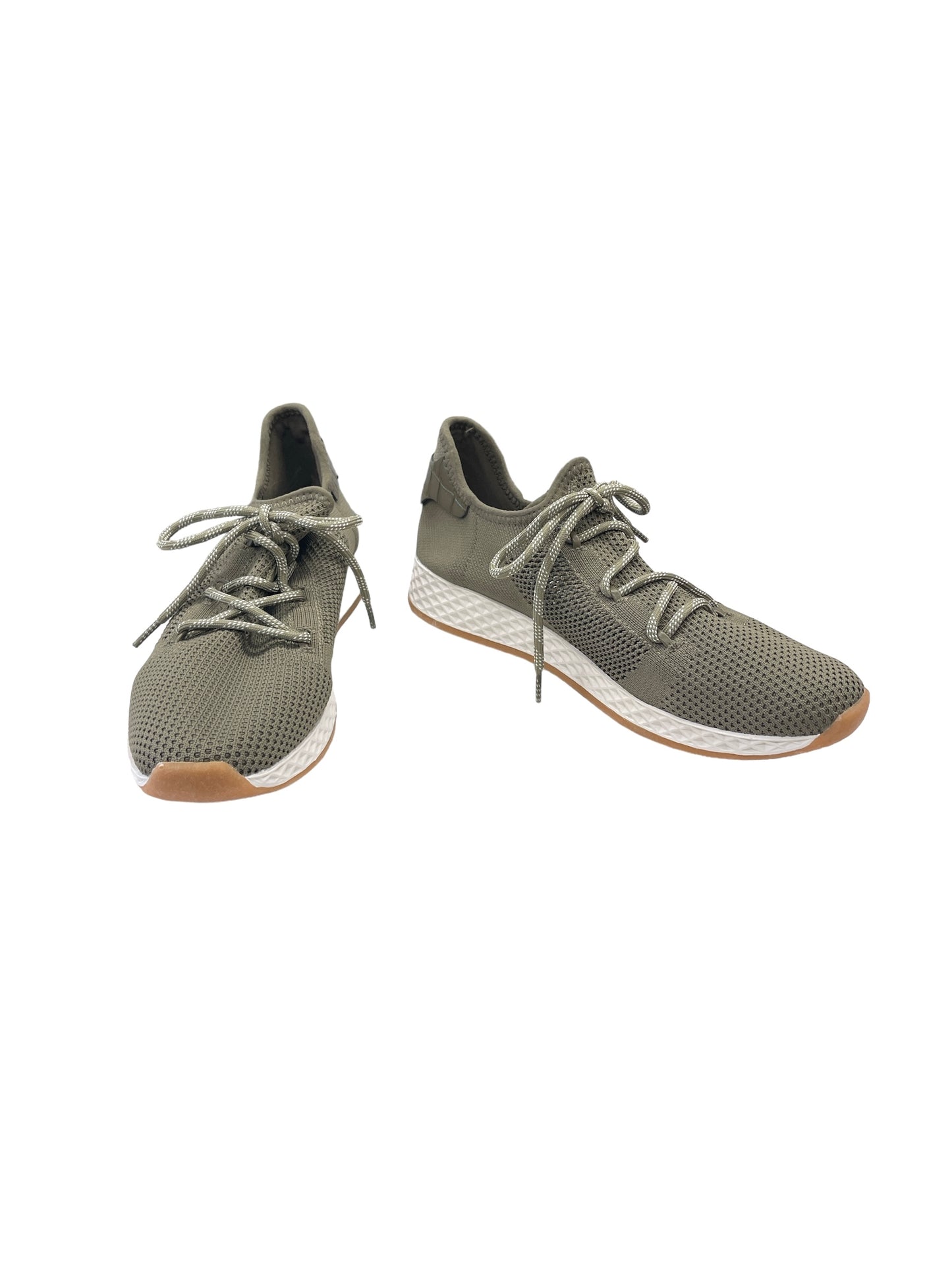 Shoes Sneakers By Urban Sport  Size: 9